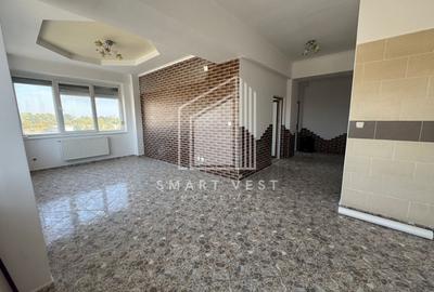 Apartament cu 3 camere decomandat în Micro 17