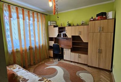 Apartament cu 3 camere decomandat în Ștrand - 4
