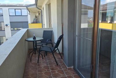 Apartament cu 2 camere decomandat în Giroc