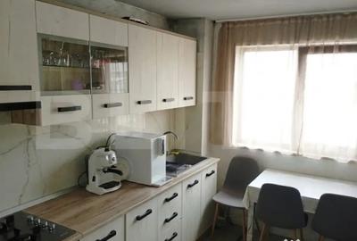 Apartament cu 2 camere semidecomandat în Micro 4 - 6