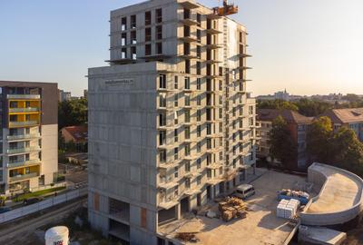 Apartament cu 3 camere semidecomandat în Tipografilor - 3