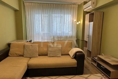 Apartament cu 2 camere semidecomandat, mobilat în Timpuri Noi