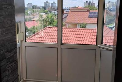 Apartament cu 2 camere decomandat în Broșteni