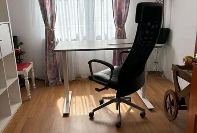 Apartament cu 4 camere în Central