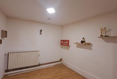 Casă individuală cu 6 camere cu Teren 580 Mp în Central - 23