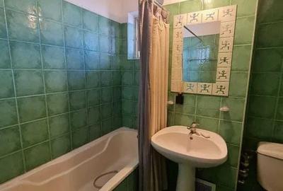 Apartament cu 2 camere semidecomandat în Victoriei