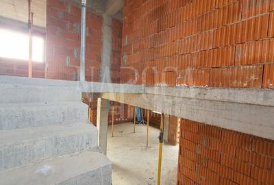 Casă individuală cu 5 camere cu Canalizare în Săldăbagiu de Munte - 9