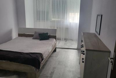 Apartament cu 3 camere decomandat în Central - 2