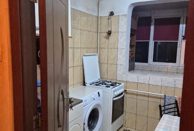Apartament cu 3 camere decomandat în Nicolae Grigorescu