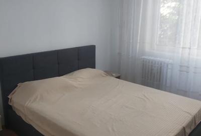 Apartament cu 3 camere decomandat în Titan - 4