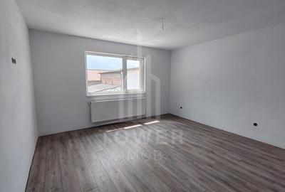 Apartament cu 3 camere decomandat în Turnișor - 4