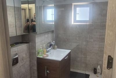 Apartament cu 2 camere decomandat în Lăpuș Argeș