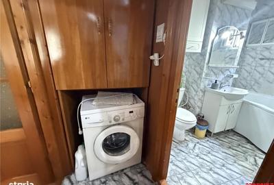 Apartament cu 2 camere semidecomandat în Mioriței