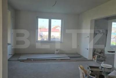 Casă cu 8 camere cu Teren 1500 Mp în Central - 4
