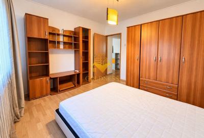 Apartament cu 2 camere decomandat în Zorilor