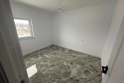 Apartament cu 2 camere semidecomandat în Tișăuți - 6