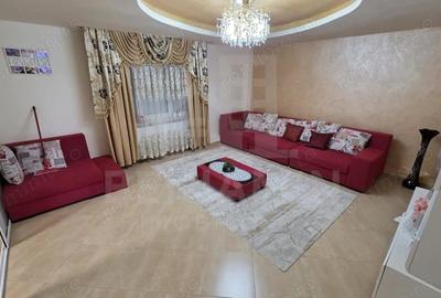 Casă cu Teren 334 Mp în Central