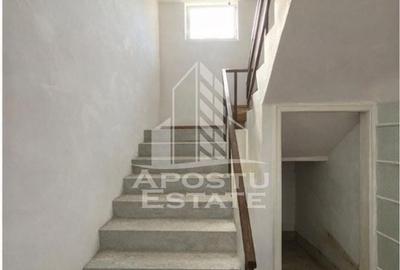Casă individuală cu 6 camere cu Canalizare în Elisabetin - 2