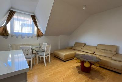 Apartament cu 2 camere semidecomandat în Complex Studențesc