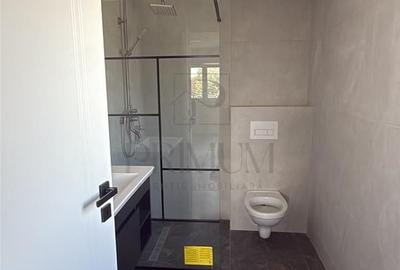 Casă cu 4 camere cu Teren 300 Mp în Moșnița Nouă