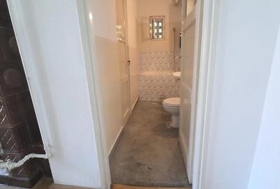 Apartament cu 2 camere semidecomandat în Floreasca