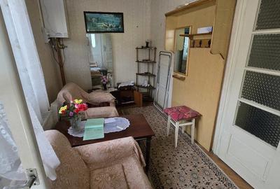 Casă cu 3 camere cu Teren 250 Mp în Central - 3