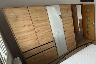 Apartament cu 2 camere decomandat în Podu Roș