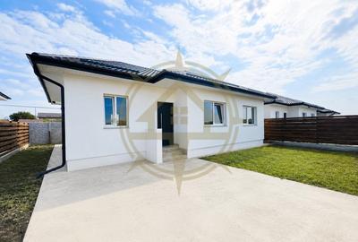 Casă cu 4 camere cu Teren 280 Mp în Crevedia