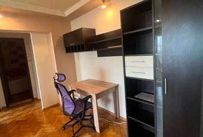 Apartament cu 2 camere decomandat, mobilat în Turda