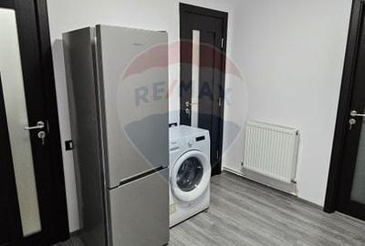 Garsonieră decomandată, mobilată în Dărmănești - 11