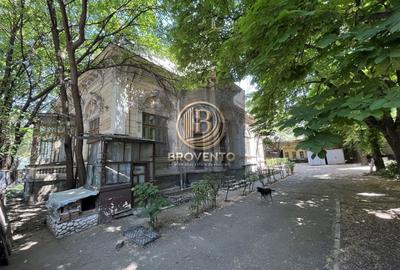 Casă individuală cu 15 camere cu Canalizare în Central - 3