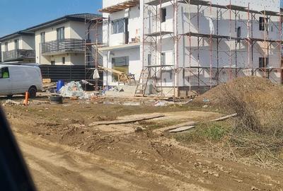 Casă cu 6 camere cu Teren 300 Mp în Central - 3
