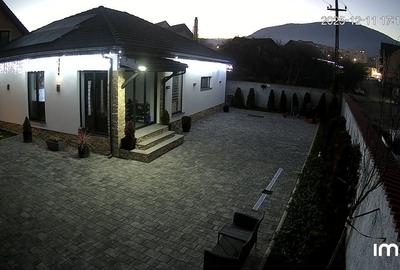 Casă cu 3 camere în Central