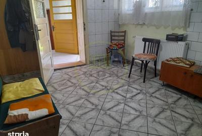 Casă cu 4 camere cu Teren 340 Mp în Central