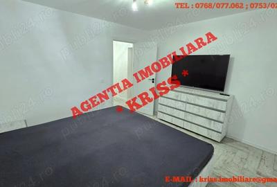 Apartament cu 3 camere semidecomandat în Eremia - 2