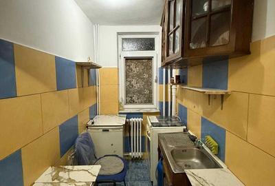 Apartament cu 2 camere decomandat în Exterior Vest