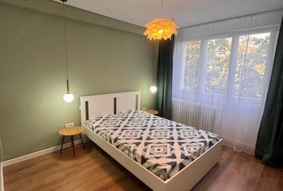 Apartament cu 2 camere decomandat în Drumul Taberei