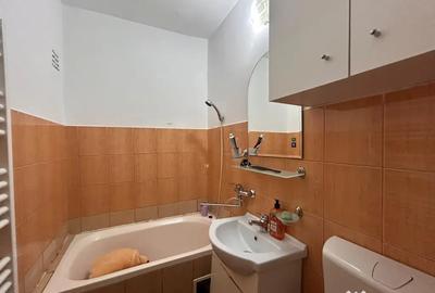 Apartament cu 2 camere semidecomandat în Apollo
