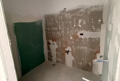 Apartament cu 3 camere în Centrul Civic