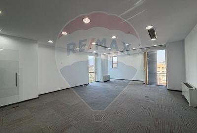 Birou, de 312.2200012207 mp, în Băneasa - 5