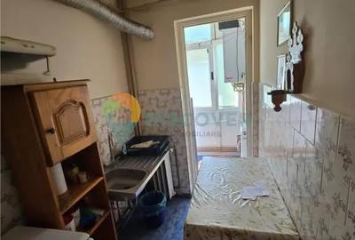 Apartament cu 2 camere semidecomandat în Podu Roș - 4