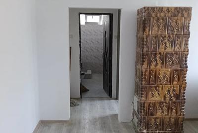 Apartament cu 2 camere decomandat în Topraisar - 4