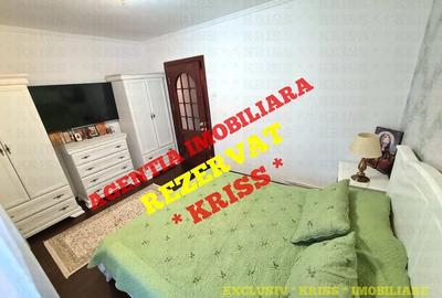 Apartament cu 4 camere decomandat în Exercițiu