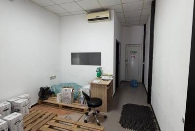 Spațiu comercial, de 35 mp, în Craiovița Nouă