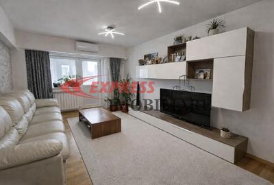 Apartament cu 3 camere decomandat în Dristor