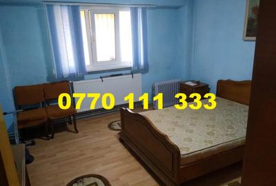 Apartament cu 2 camere decomandat, mobilat în Buzaului