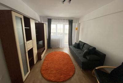 Apartament cu 3 camere decomandat în Centrul Civic - 1