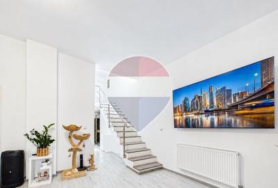 Duplex cu 4 camere cu Teren 250 Mp în Domnești
