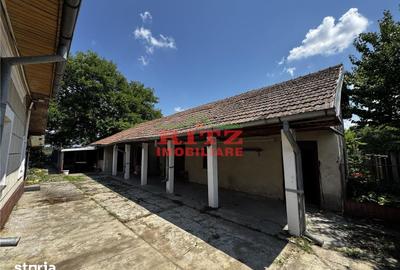Casă cu 4 camere cu Teren 2437 Mp în Osica de Sus - 4