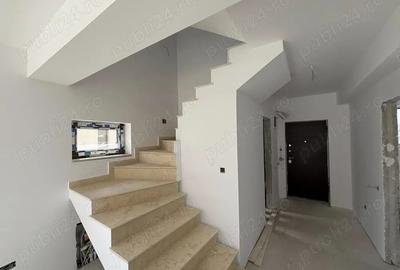 Casă cu 5 camere cu Teren 320 Mp în Bragadiru
